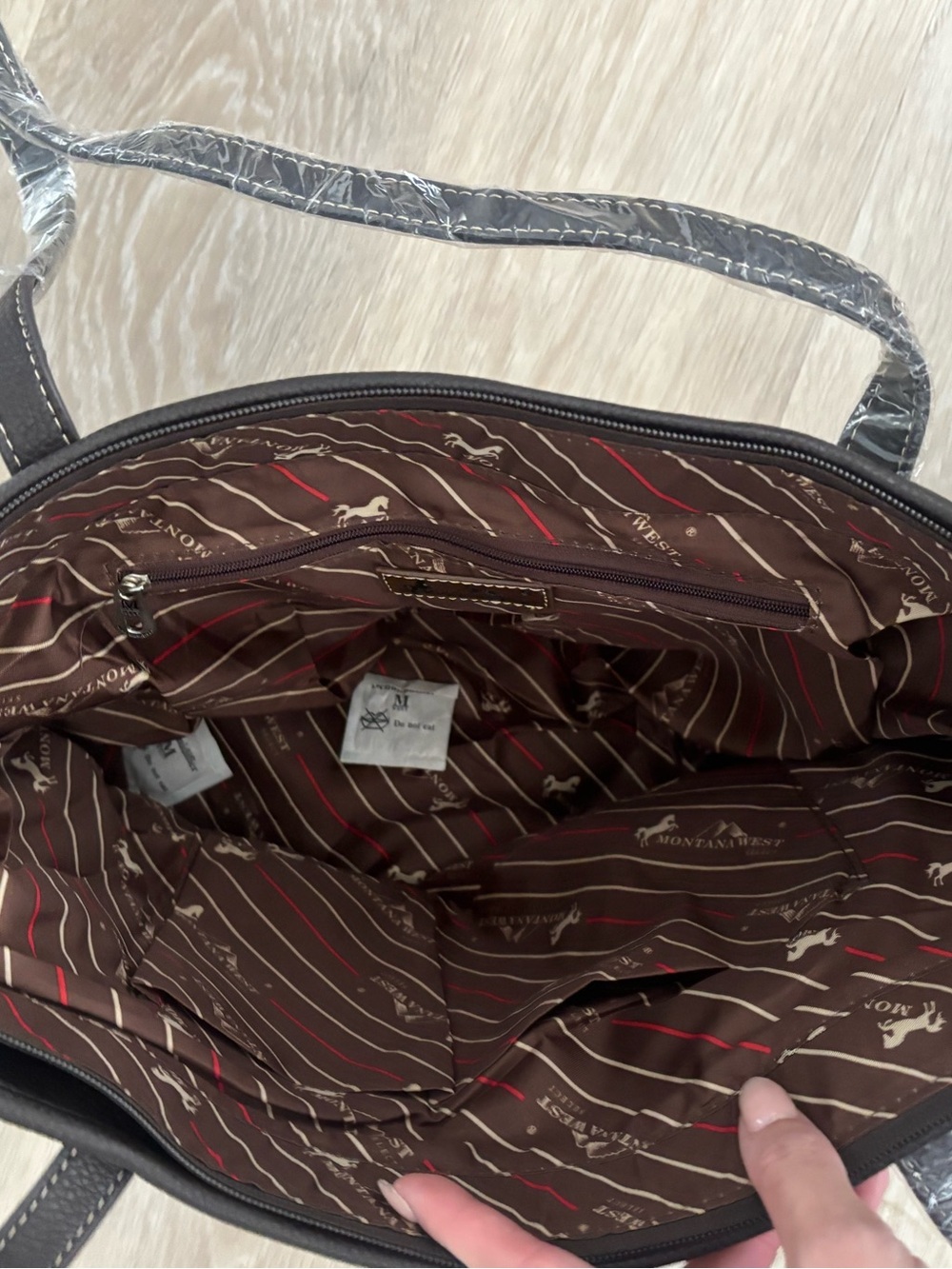 Montana West shoulder Bag - Picture 7 of 7